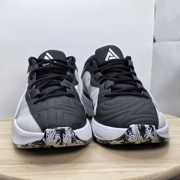 Size 10.5 - Nike Zoom Freak 5 Oreo Mens Sneakers Shoes NEW WITH BOX - Picture 2 of 9